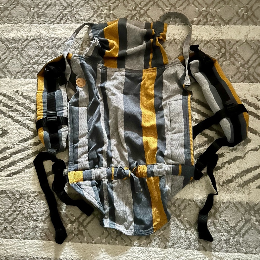 Lenny Lamb onbuhimo carrier